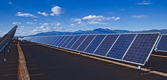 ferme photovoltaique.jpg